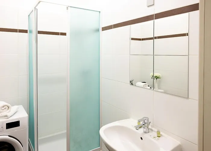 Apartment Stylish With Free Parking